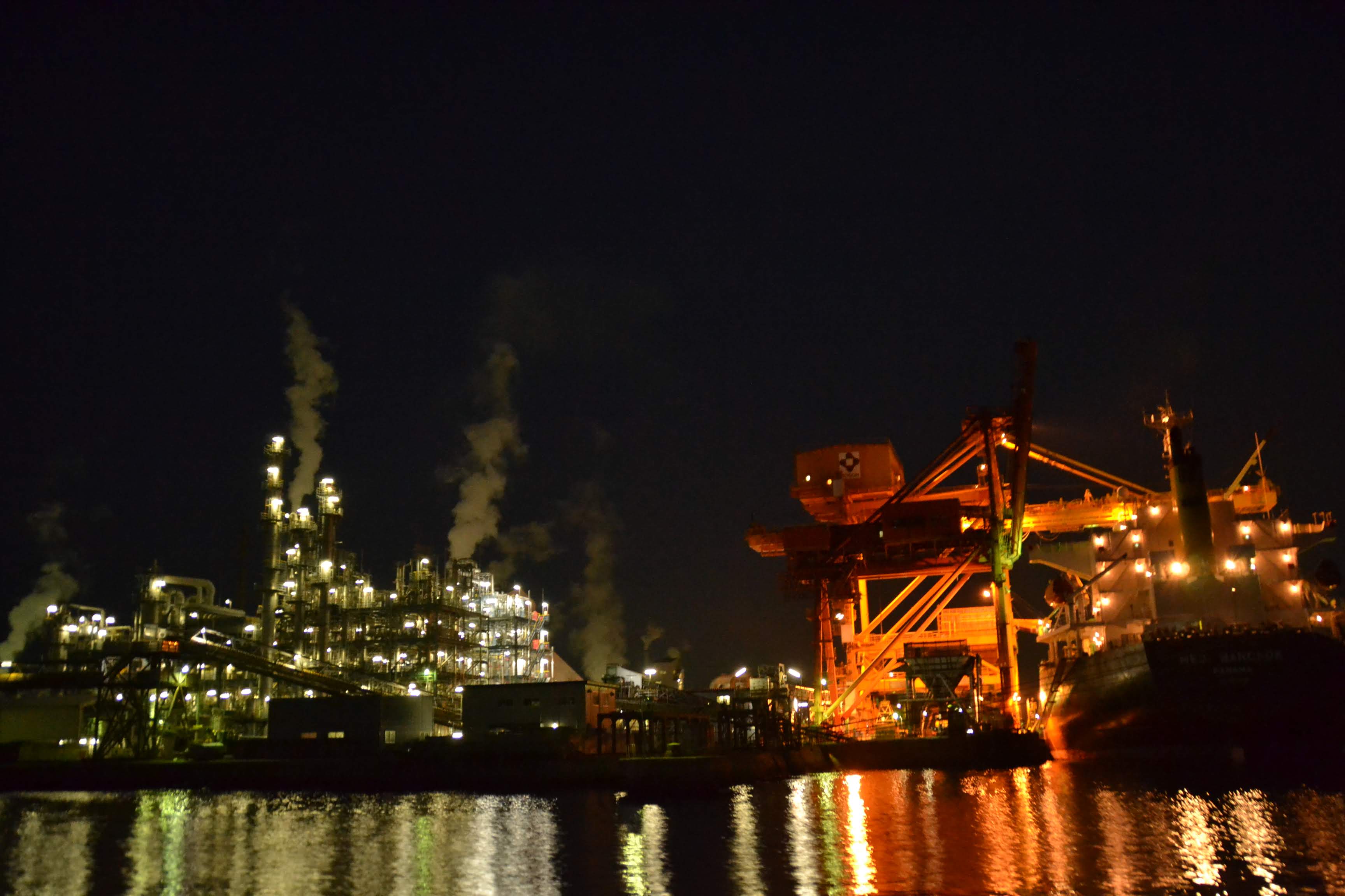 徳山湾から楽しむ！周南工場夜景エキサイトクルージング